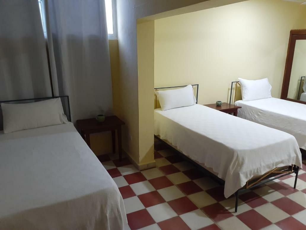 פוארטו פלטה Villa Carolina Bed And Breakfast מראה חיצוני תמונה