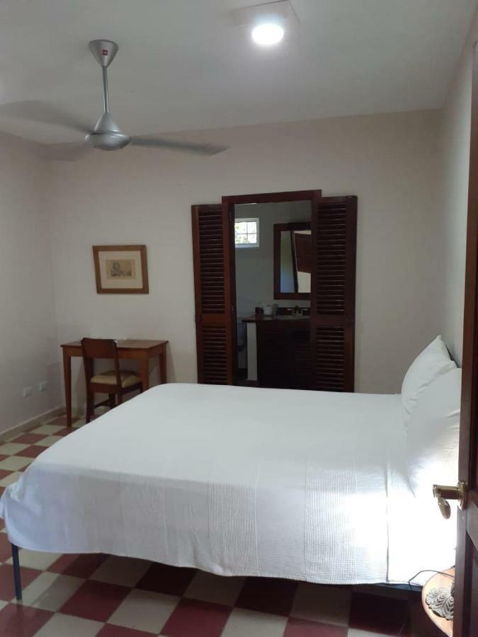 פוארטו פלטה Villa Carolina Bed And Breakfast מראה חיצוני תמונה